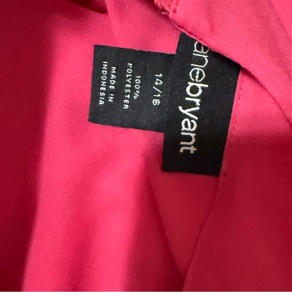 Lane Bryant Pink Long Sleeve Blouse Gold Zipper Closure Women’s Size 14/16 - Picture 3 of 3